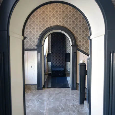 여관 Palac Dabrowa