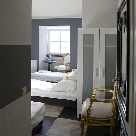 宾馆 Palac Dabrowa