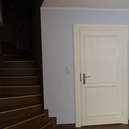 Palac Dabrowa Inn 3*