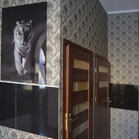 Palac Dabrowa Inn 3*