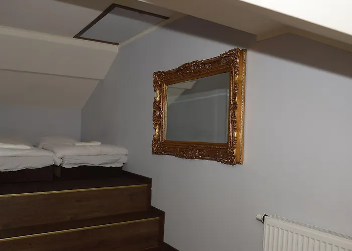 Palac Dabrowa Fogadó Dąbrowa Górnicza