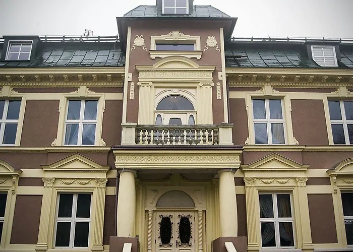 Herberg Palac Dabrowa